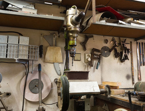 How to Set up a Scrapping Workshop in Your Garage